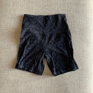 Lululemon align short 6”